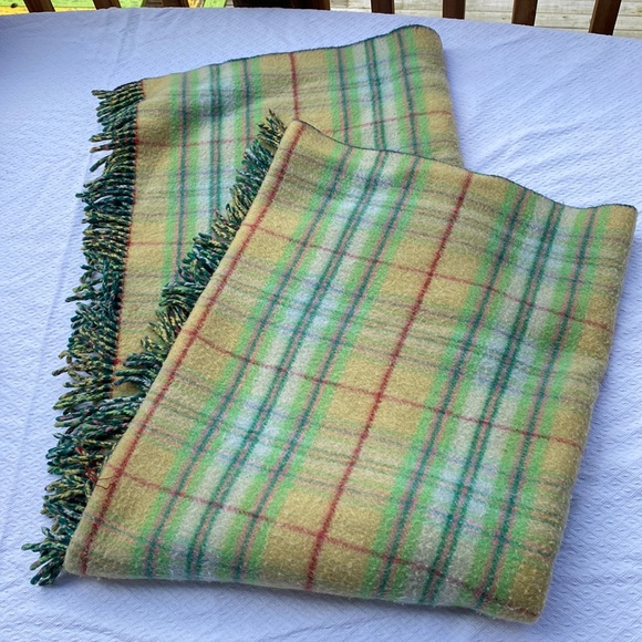 Johnstons of Elgin Bedding Johnstons Of Elgin Home Plaid Lambswool